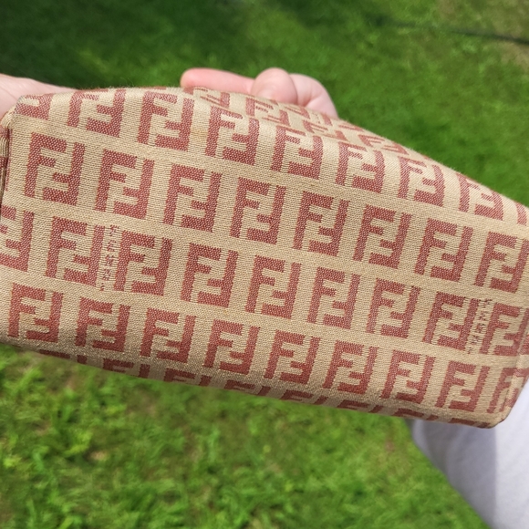 VINTAGE FENDI BAG - Picture 7 of 7